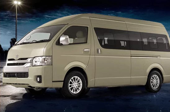 17 and 18 Seater Minibus Hire Dundee